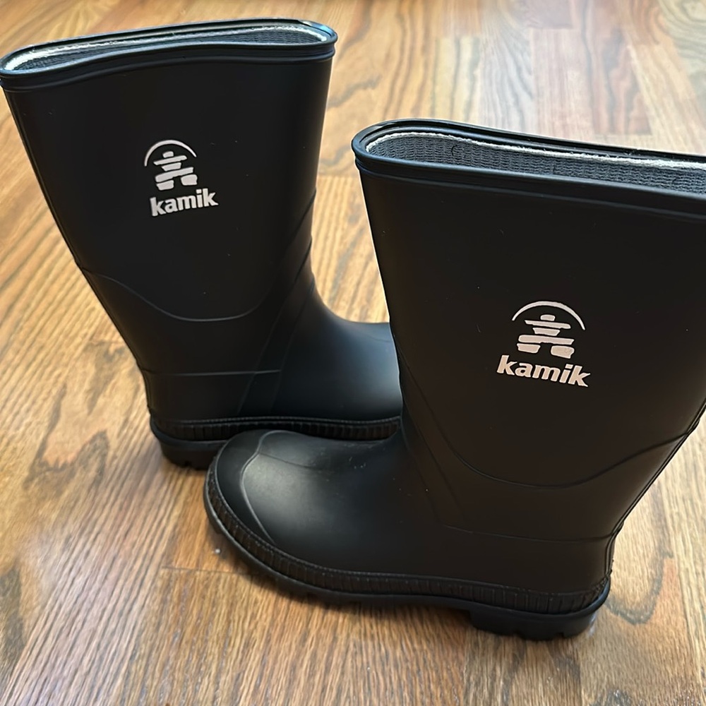 Kamik - Youth rain boots size 3